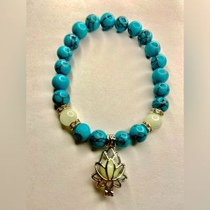 TURQUOISE BRACELET WITH CHARM